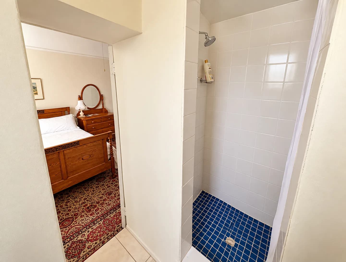 Room 14 thumbnail 5
